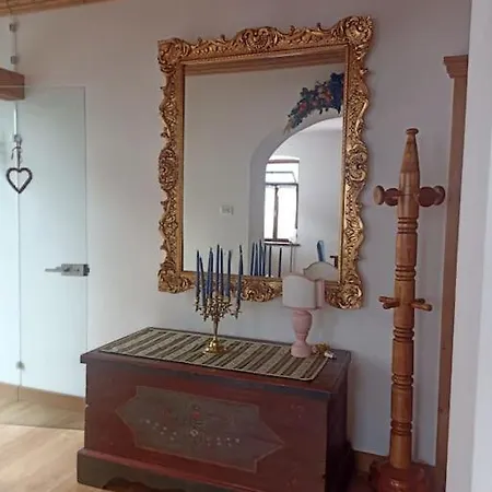 Nonna Tina Daire Venas